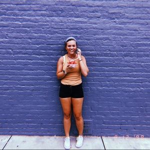 Meet your Posher, Emily